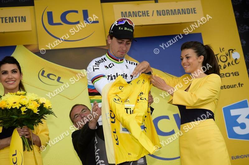 3 July 2016 103rd Tour de France Stage 02 : Saint-Lo - Cherbourg-en-Cotentin SAGAN Peter (SVK) Tinkoff, Maillot Jaune Photo : Yuzuru SUNADA